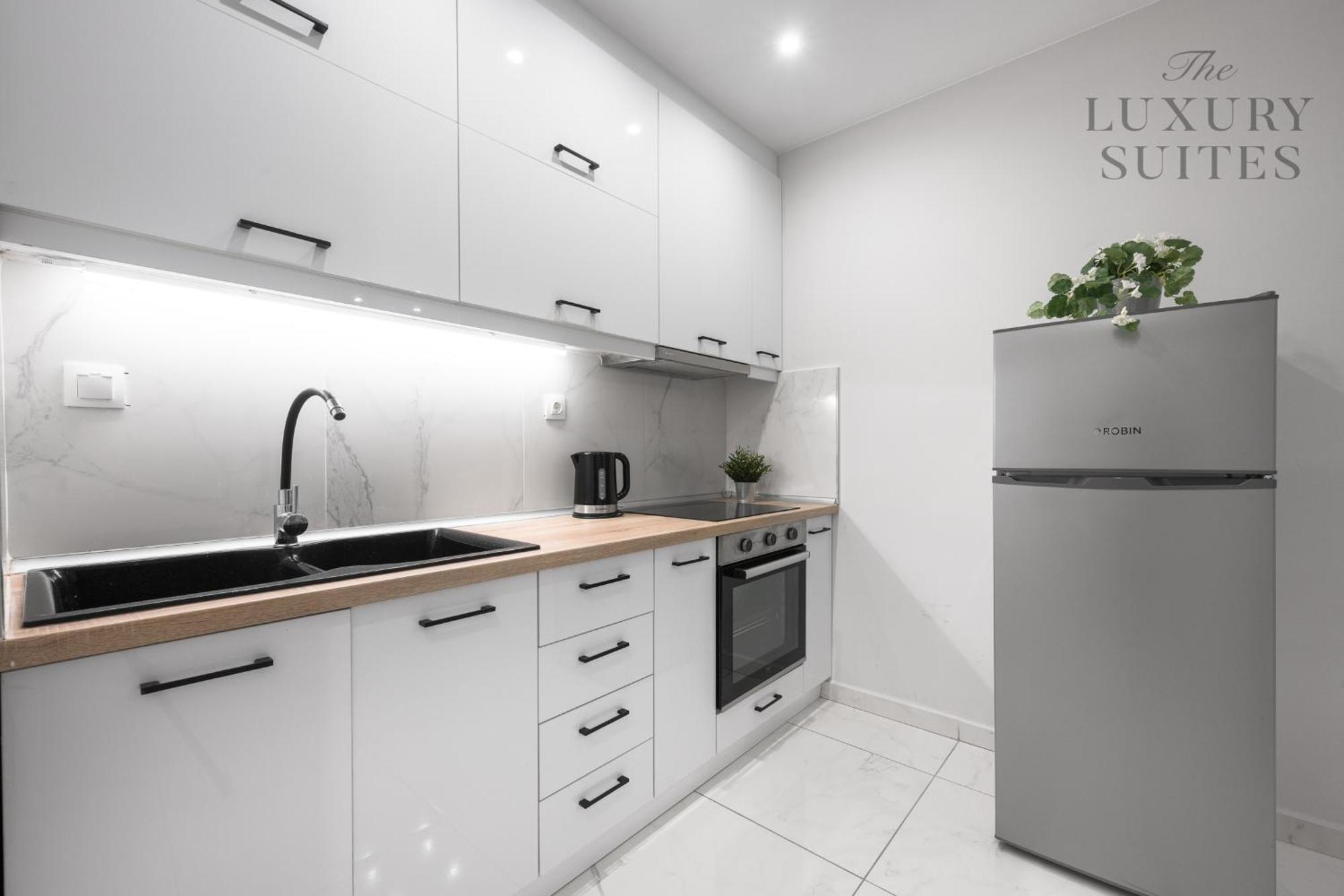 Aelia Apartments, The Luxury Suites Солун Екстериор снимка