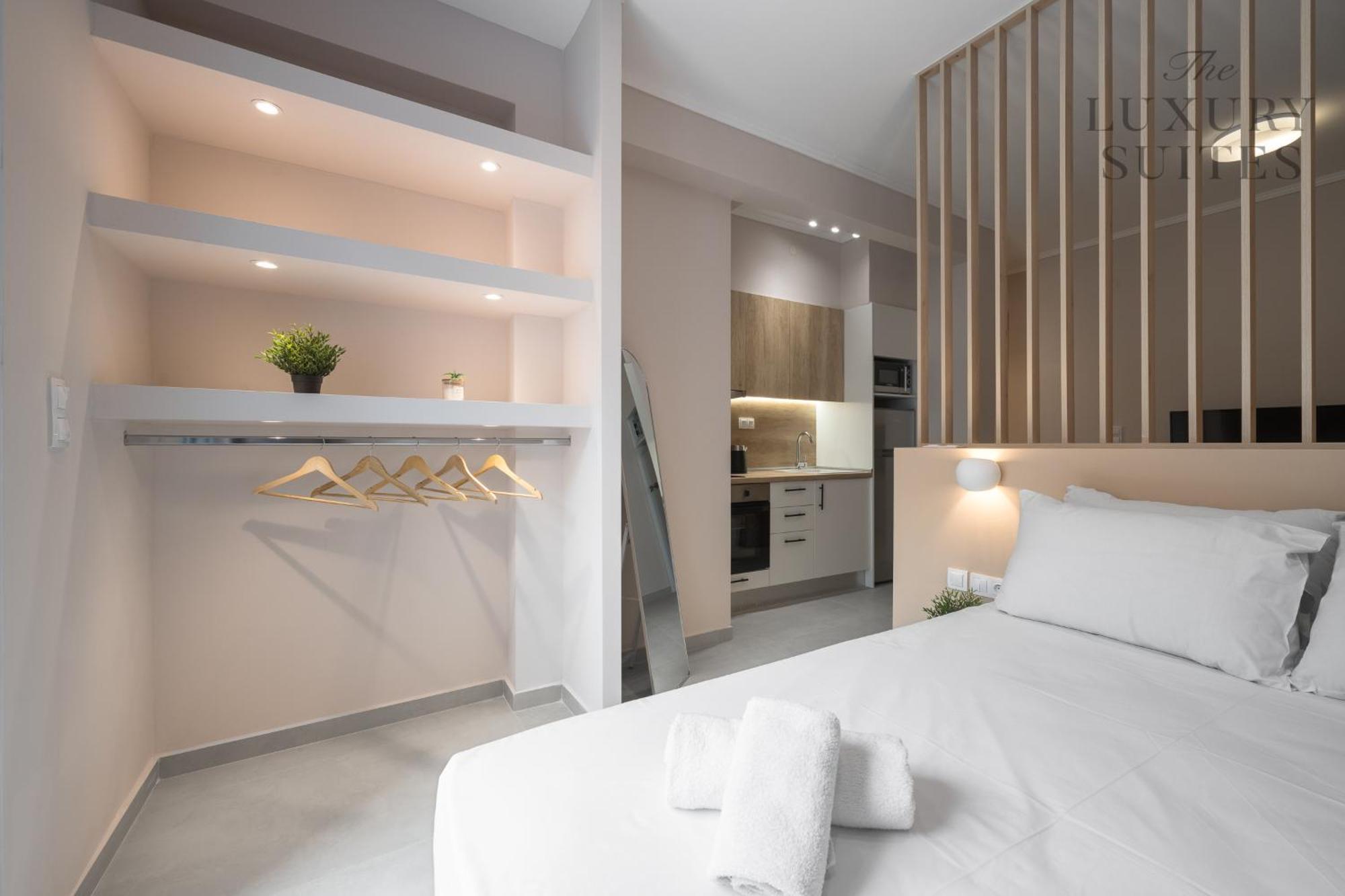 Aelia Apartments, The Luxury Suites Солун Екстериор снимка